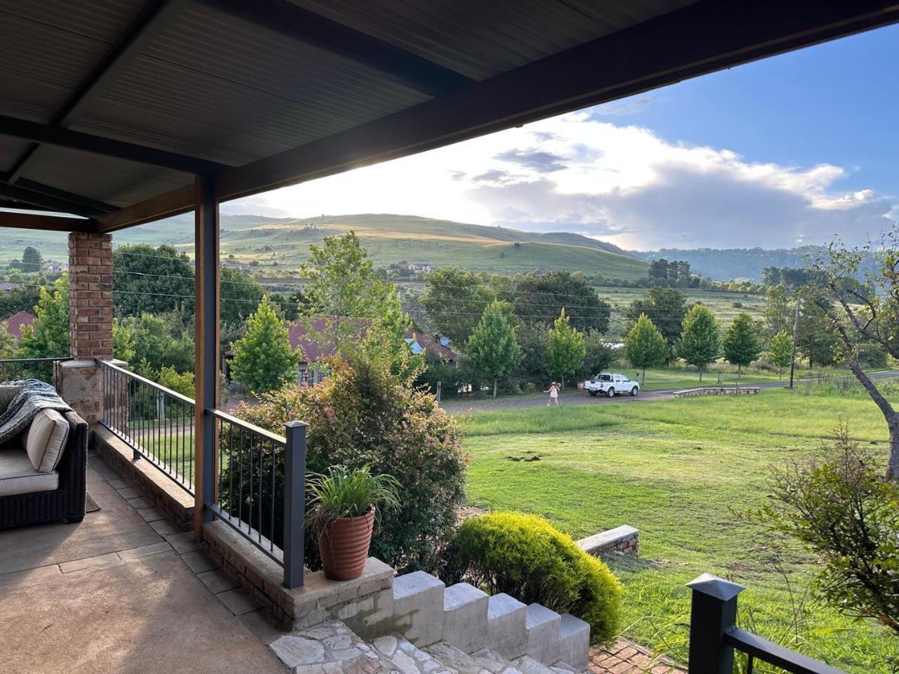 Stone Creek Mountain Lodge Dullstroom Eksteriør billede