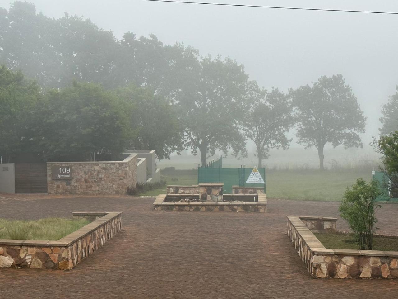 Stone Creek Mountain Lodge Dullstroom Eksteriør billede