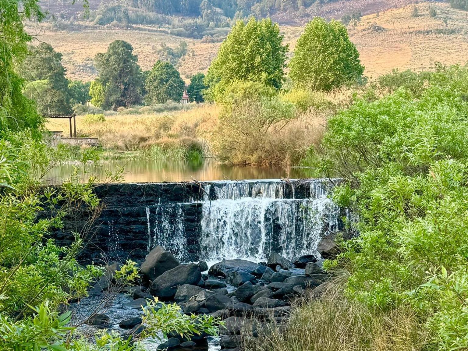 Stone Creek Mountain Lodge Dullstroom Eksteriør billede
